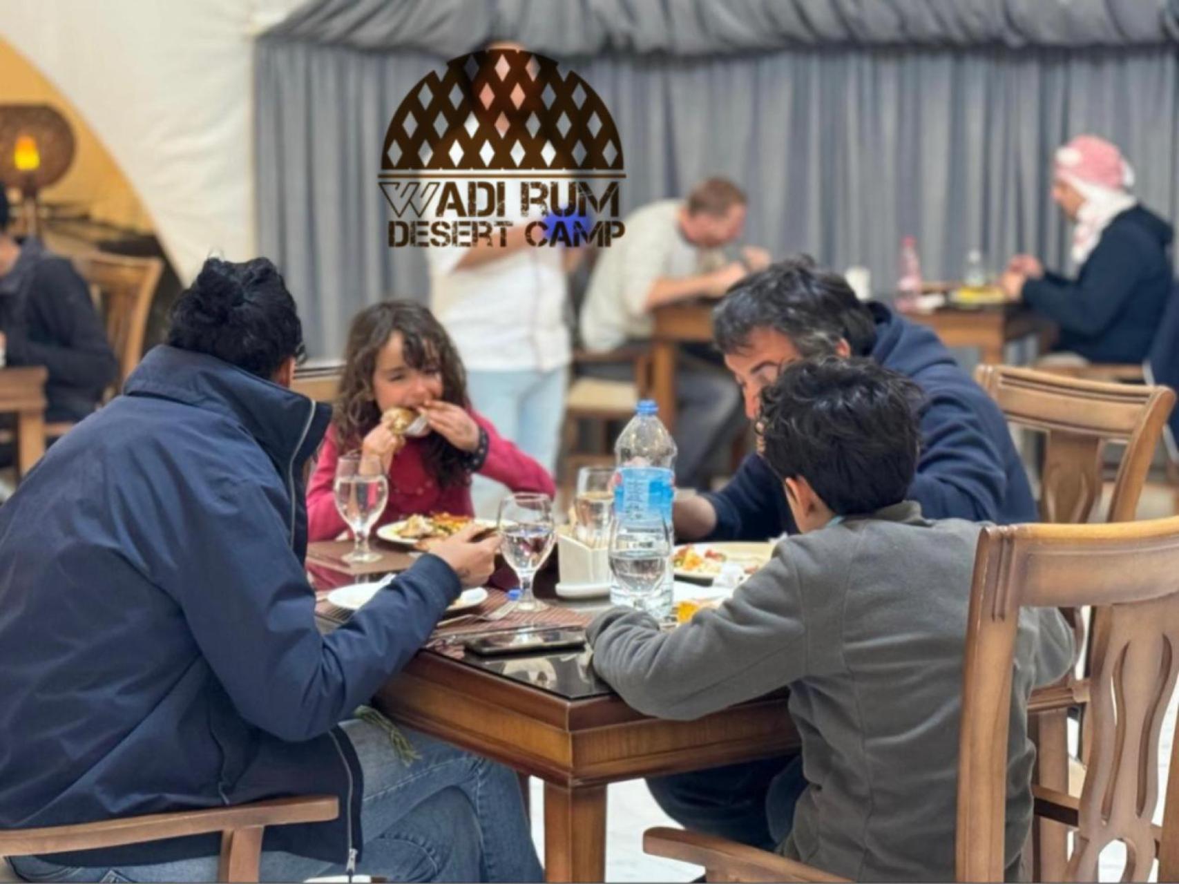 Wadi Rum Desert Camp מראה חיצוני תמונה